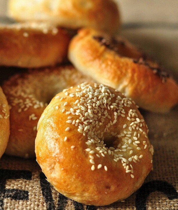 Sourdough bagels recipe